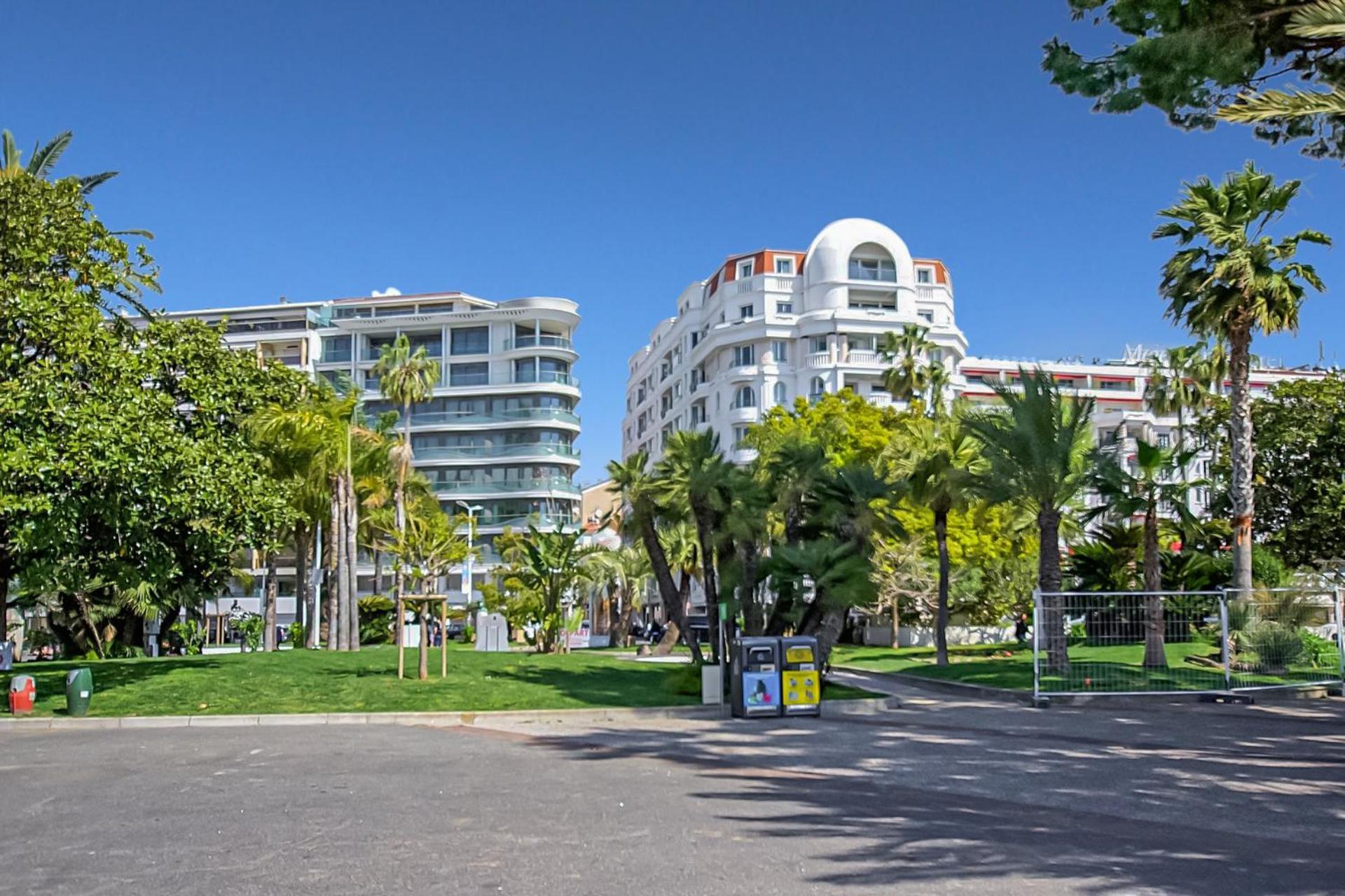 7 Croisette Lägenhet Cannes Exteriör bild
