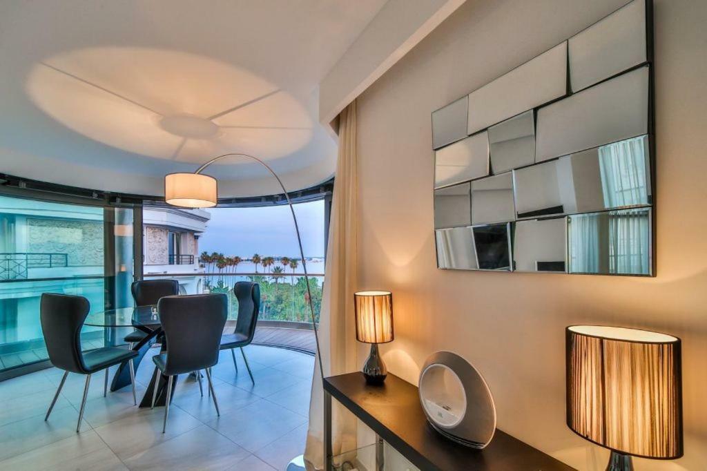 7 Croisette Lägenhet Cannes Exteriör bild