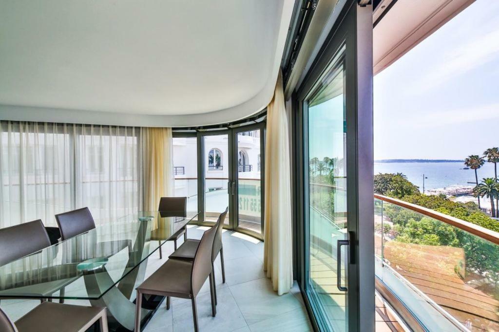 7 Croisette Lägenhet Cannes Exteriör bild